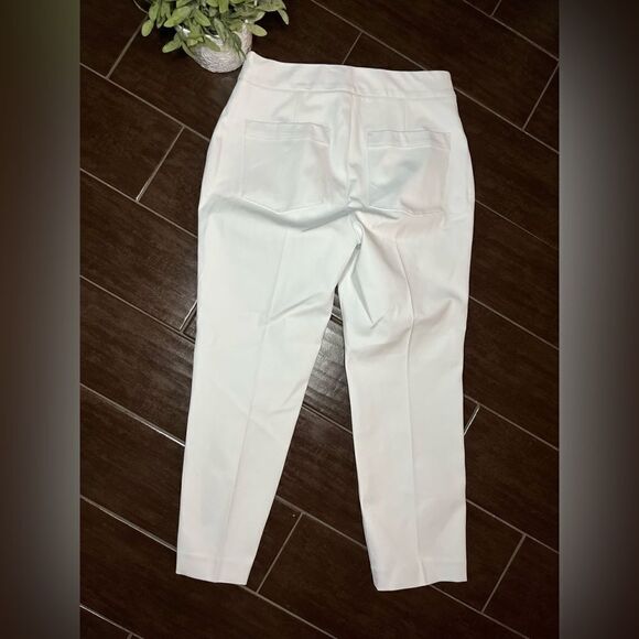 Spanx on the go slim straight ankle pants classic white sz Medium Petite - Picture 5 of 8